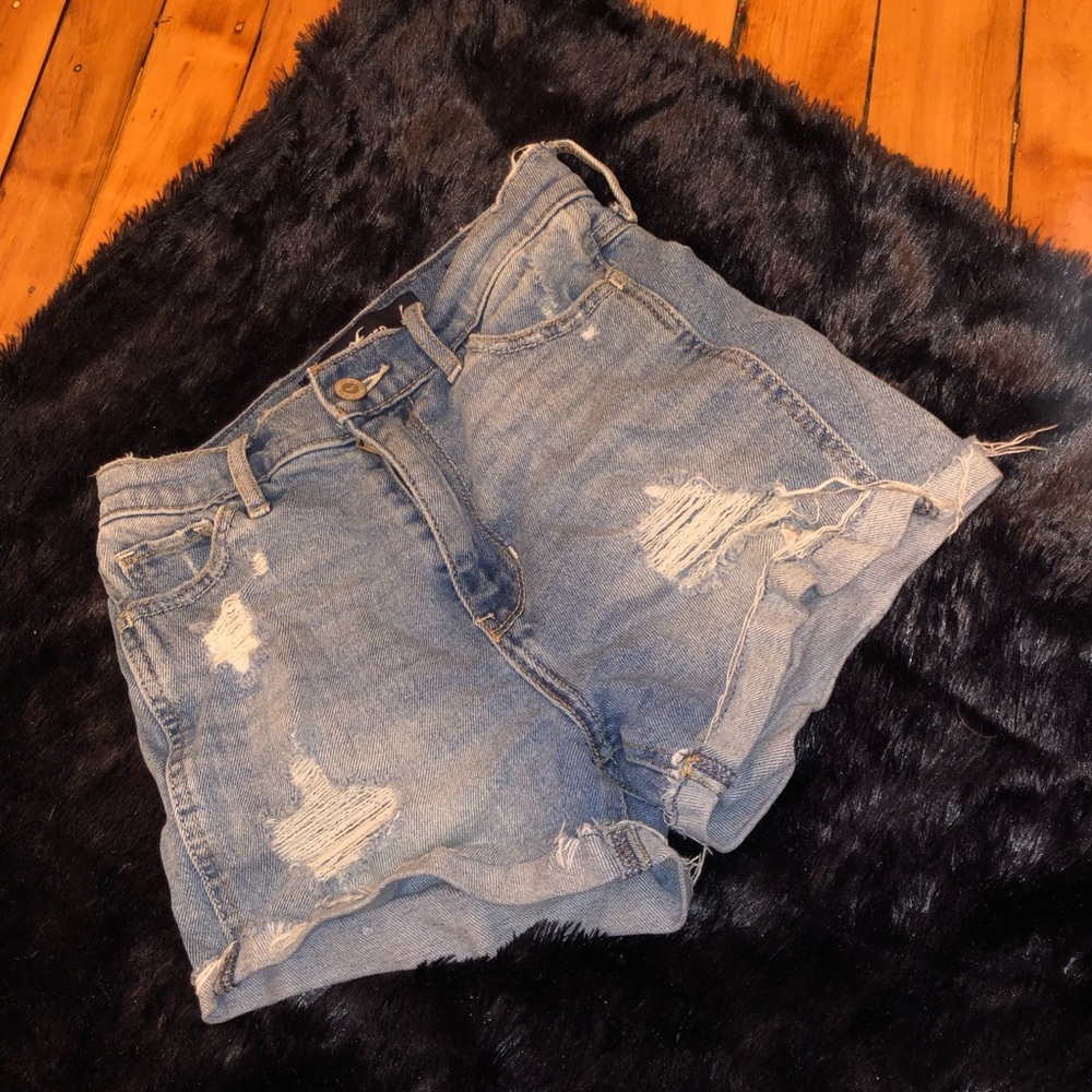 Blue Distressed Ultra High-Rise Short-Short